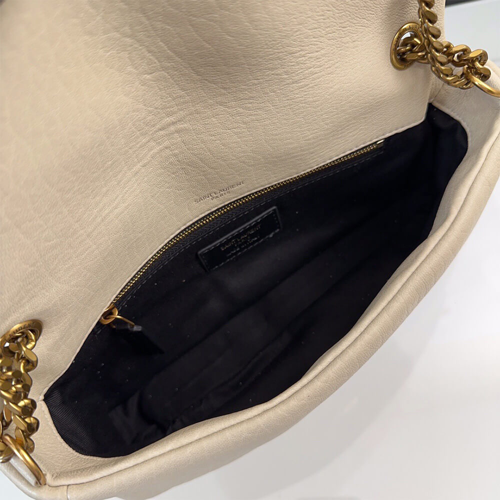 Y51 calypso medium in grained lambskin