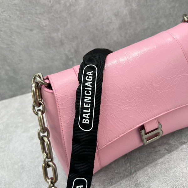 Ba*len*cia*ga downtown small shoulder bag with chain
