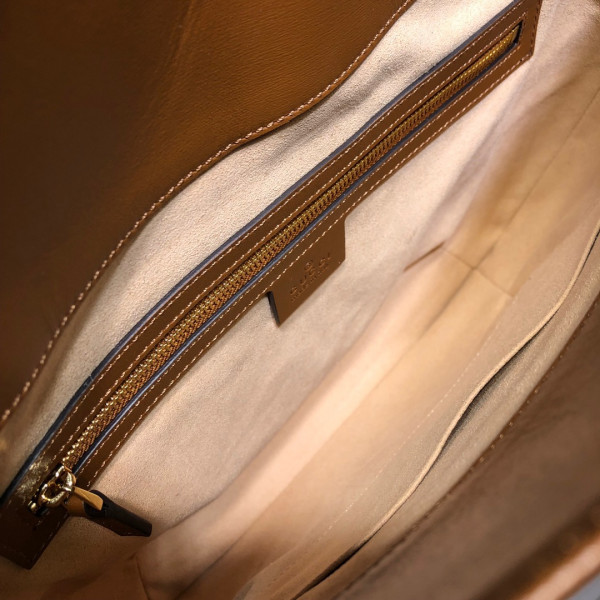 G*u*i arli shoulder bag