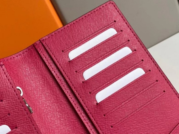 l0*is V*t0n brazza wallet