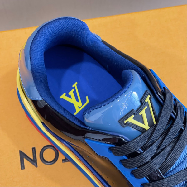 l0*is V*t0n trainer sneaker