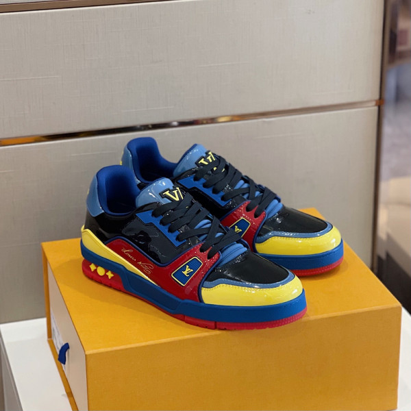 l0*is V*t0n trainer sneaker