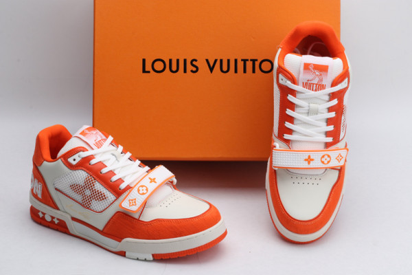 l0*is V*t0n trainer sneaker