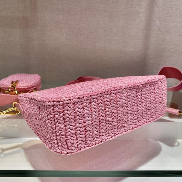 Pra*a re-edition 2005 raffia bag