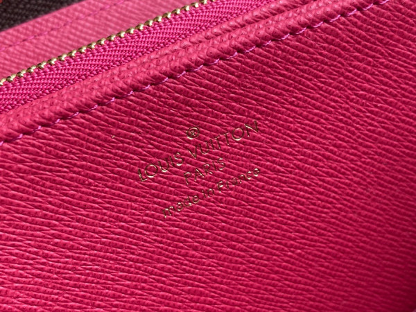 l0*is V*t0n zippy wallet