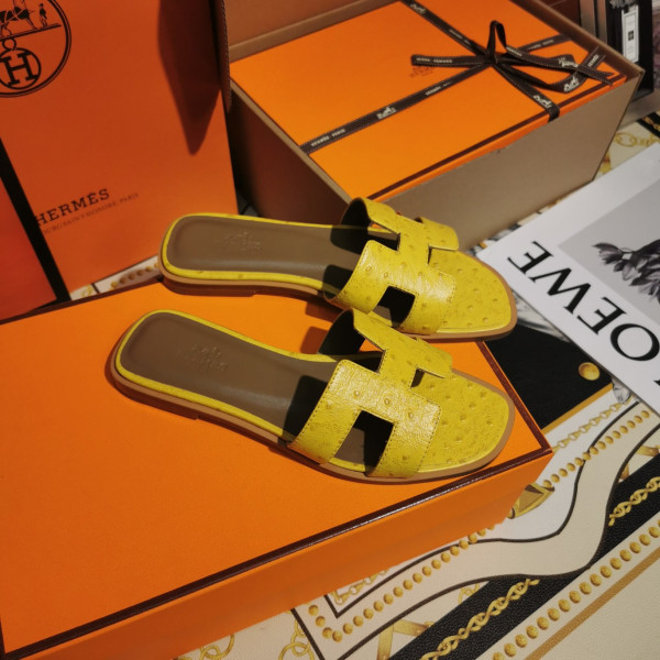 H**mes sandal