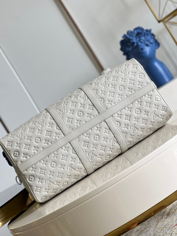 l0*is V*t0n keepall 50