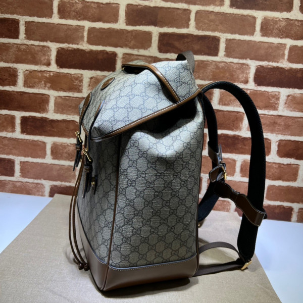 G*u*i medium backpack with interlocking g