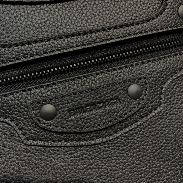 Ba*len*cia*ga neo classic small top handle bag