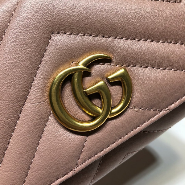 G*u*i gg marmont wallet