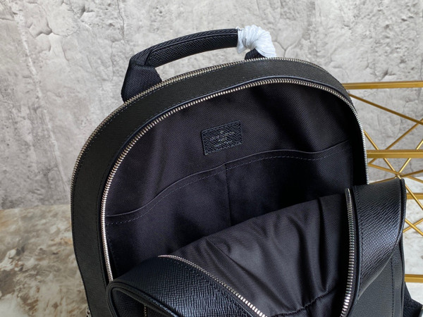 l0*is V*t0n adrian backpack