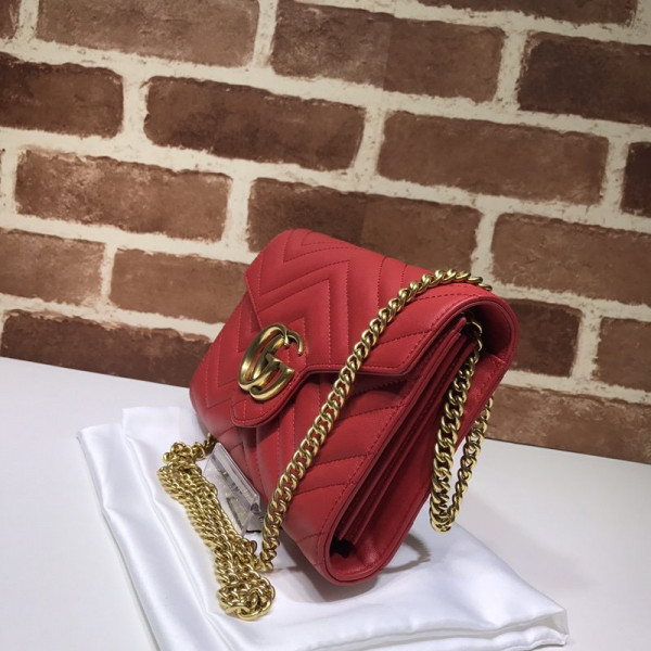 G*u*i gg marmont chain wallet