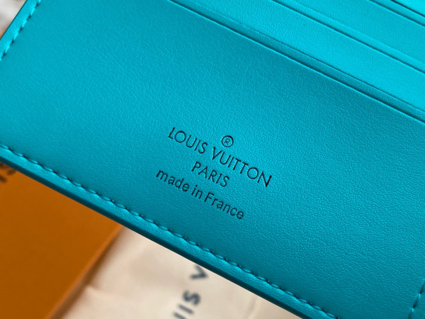 l0*is V*t0n multiple wallet
