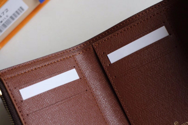 l0*is V*t0n victorine wallet