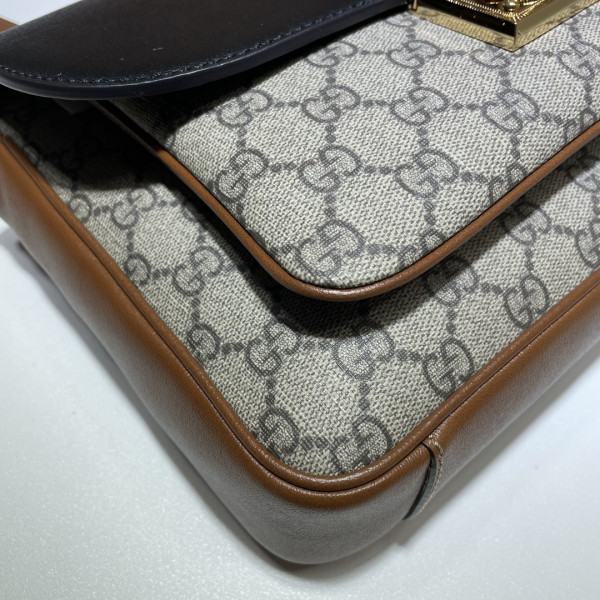 G*u*i padlock small shoulder bag
