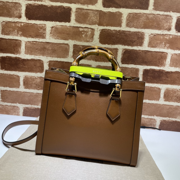 G*u*i diana small tote bag