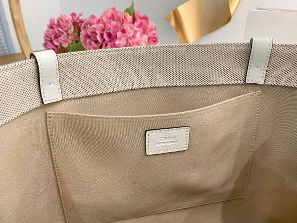CHLOÉ large woody tote bag