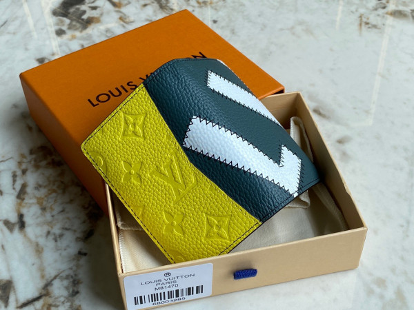 l0*is V*t0n pocket organizer