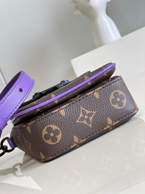l0*is V*t0n s-lock vertical wearable wallet
