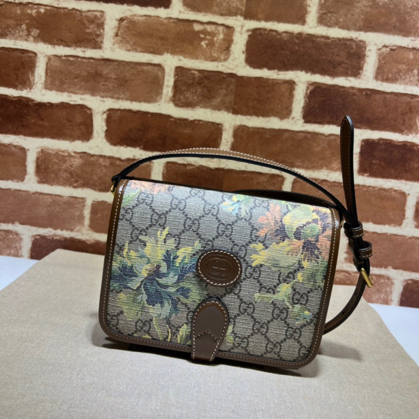 G*u*i mini shoulder bag with interlocking g