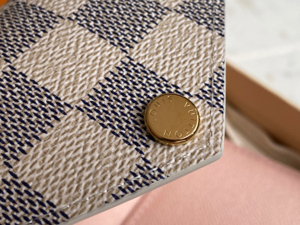 l0*is V*t0n victorine wallet