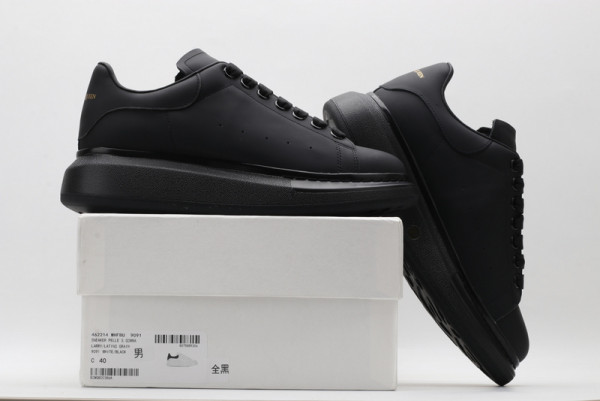 ale*d*r M*Q*en oversized sneaker