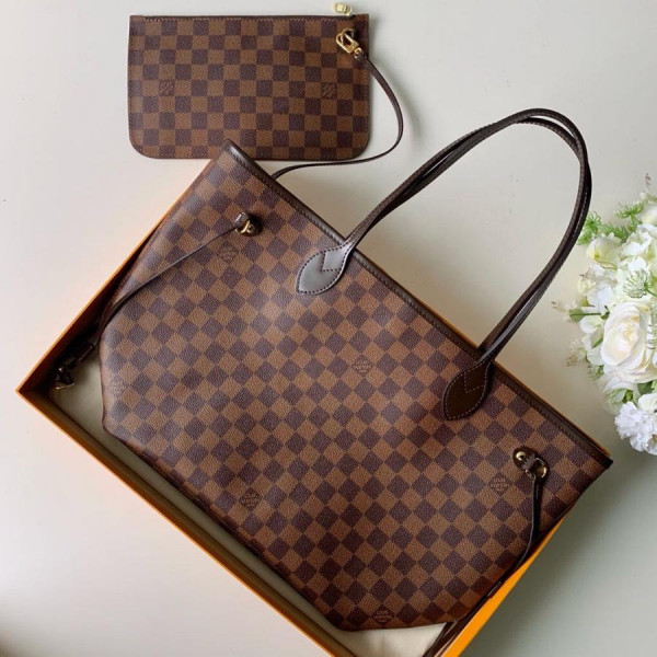 l0*is V*t0n neverfull mm