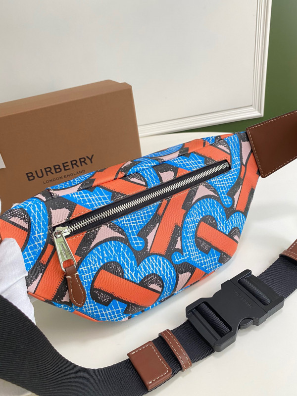 B**rry bum bag