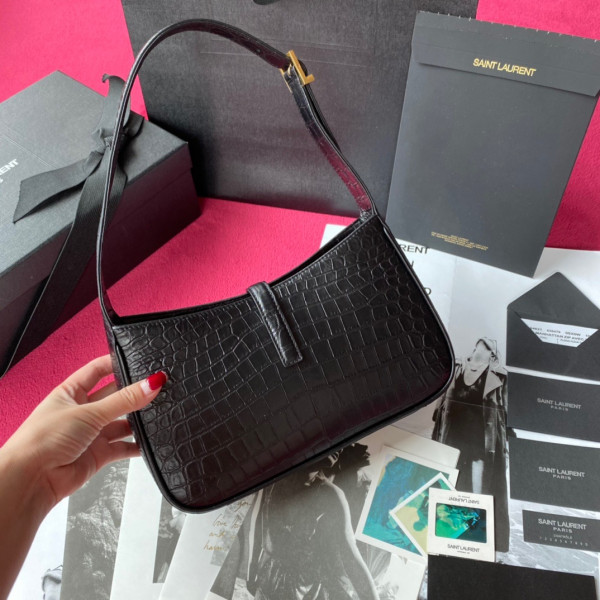 Y*L le 5 À 7 hobo bag