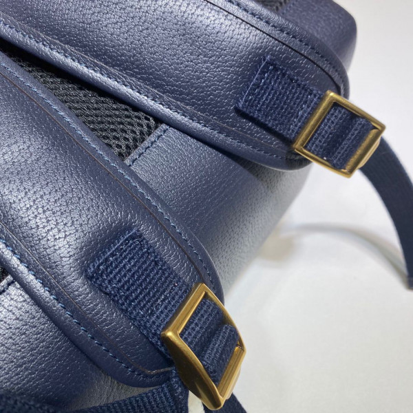 G*u*i backpack