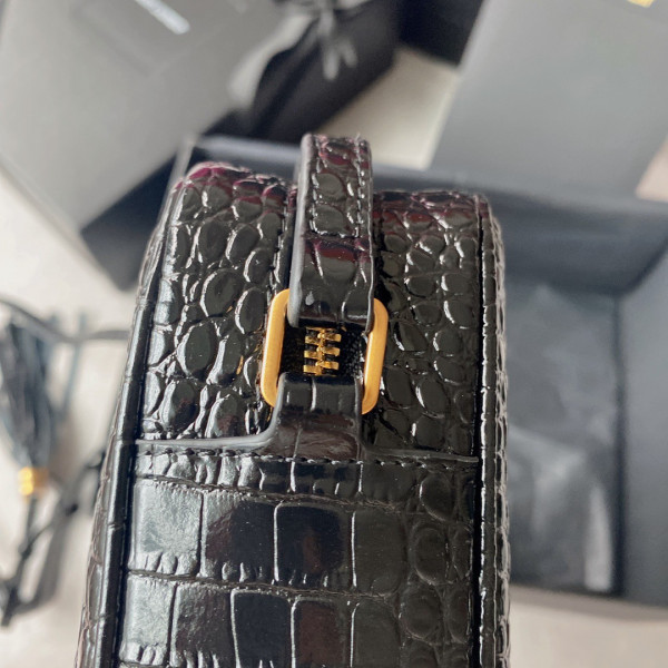 Y*L lou camera bag-23*16*6cm