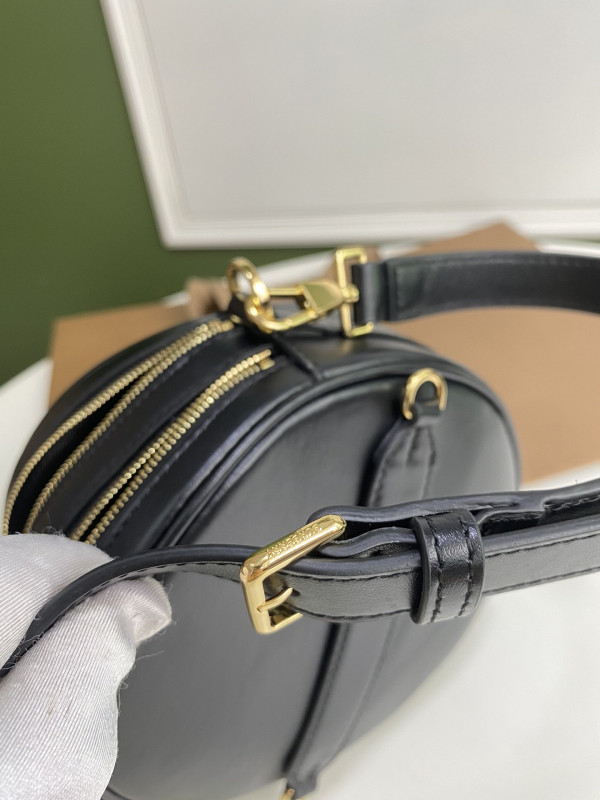 B**rry leather l0*ise bag