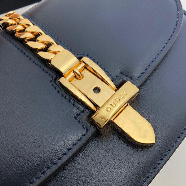 G*u*i sylvie 1969 mini shoulder bag