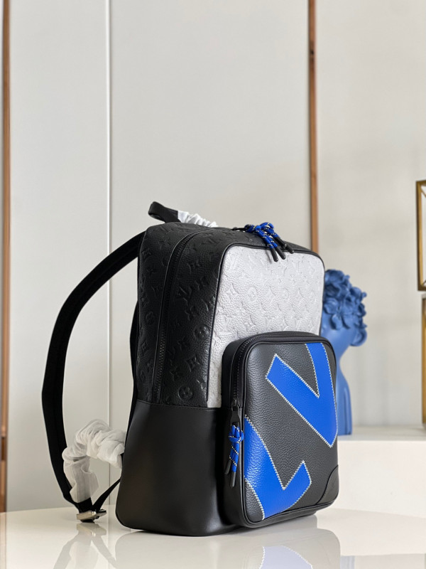 l0*is V*t0n dean backpack