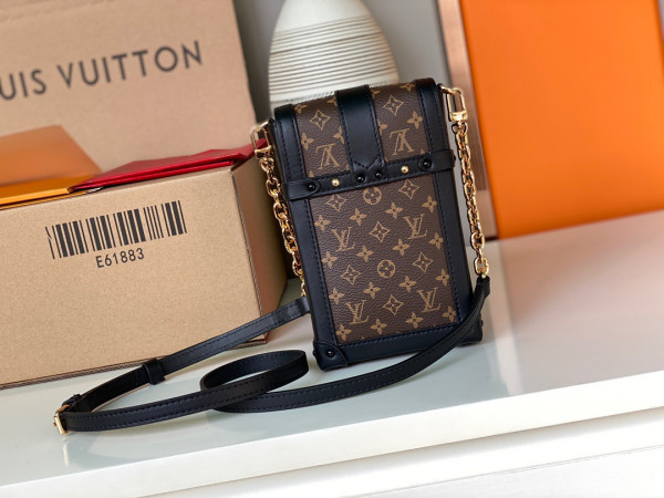 l0*is V*t0n vertical trunk pochette