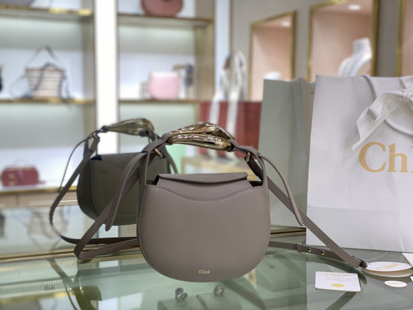 CHLOÉ KISS SMALL PURSE