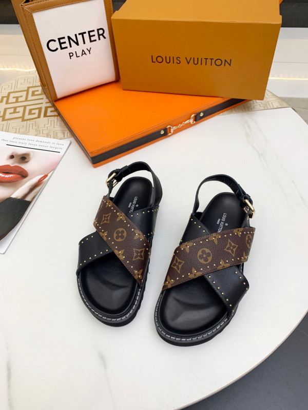 l0*is V*t0n women"s paseo flat comfort sandal