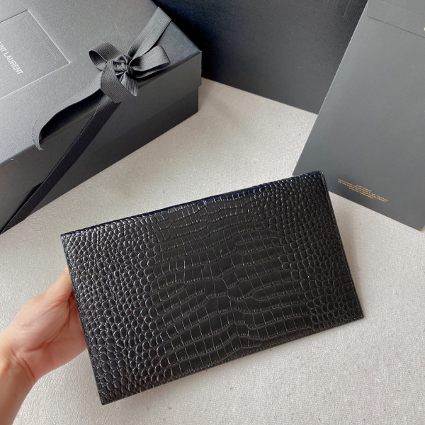 Y*L uptown pouch