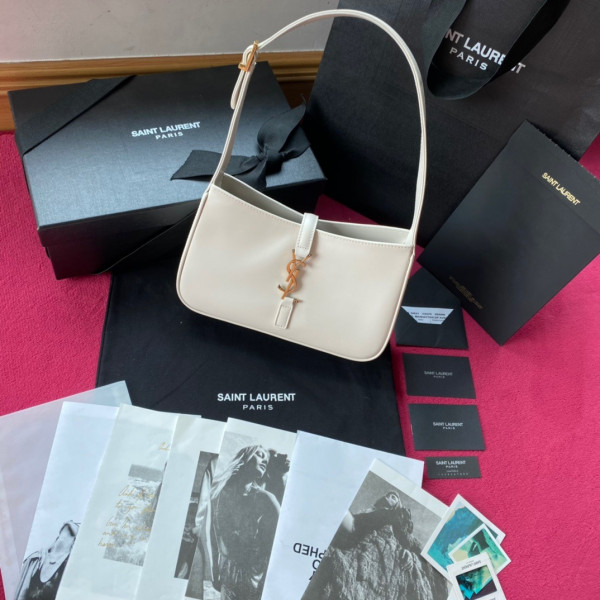 Y*L le 5 À 7 hobo bag