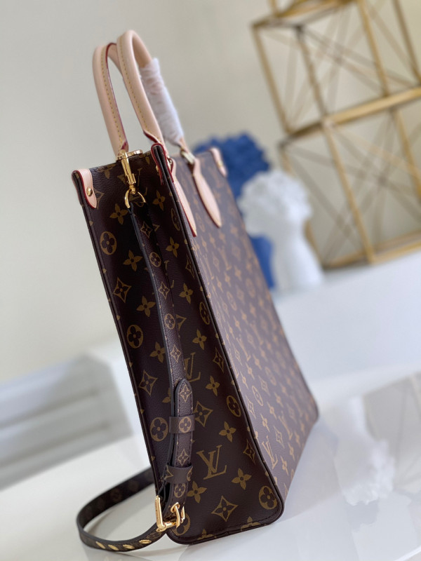 l0*is V*t0n petit sac plat