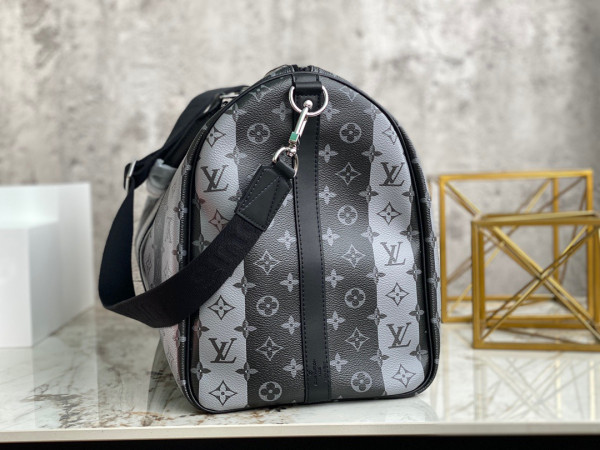 l0*is V*t0n keepall bandouliÈre 50