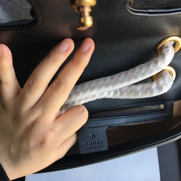 G*u*i gg marmont 26cm