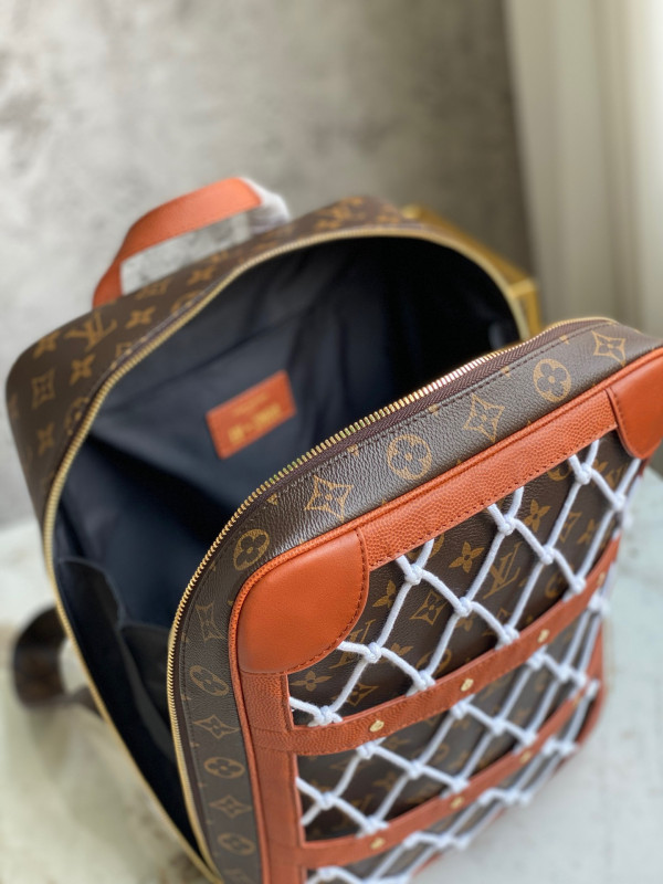 l0*is V*t0n lvxnba shoe box backpack