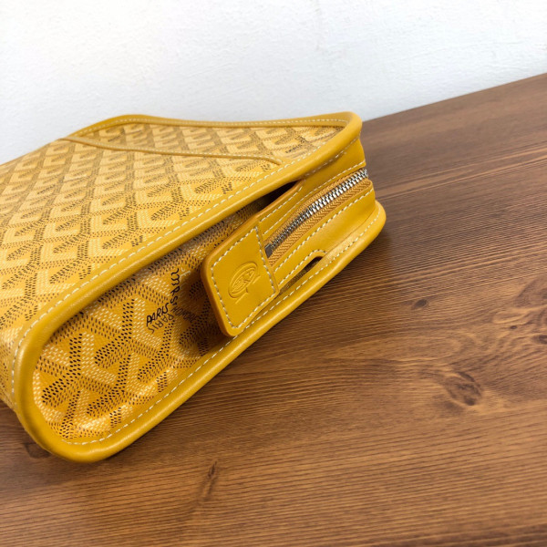 Go*ard toiletry bag