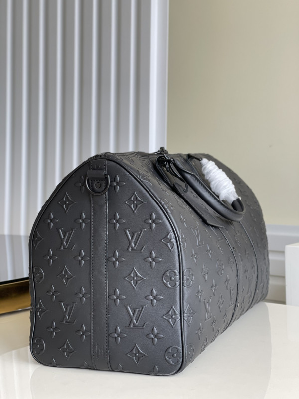 l0*is V*t0n keepall bandouliÈre 50