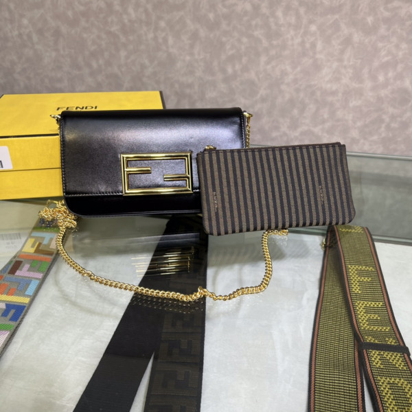 F**di wallet on chain with pouches