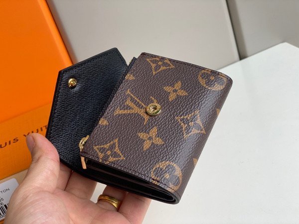l0*is V*t0n zoÉ wallet