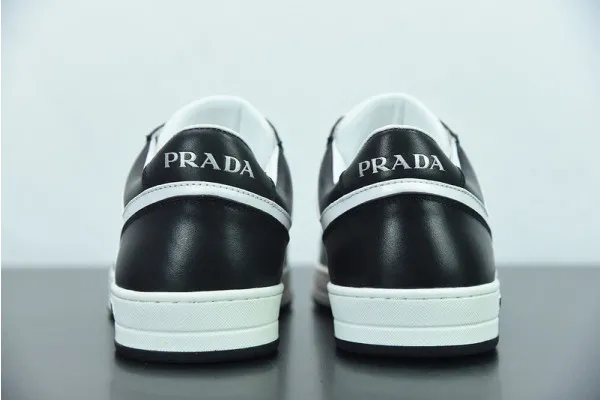 Pra*a sneakers