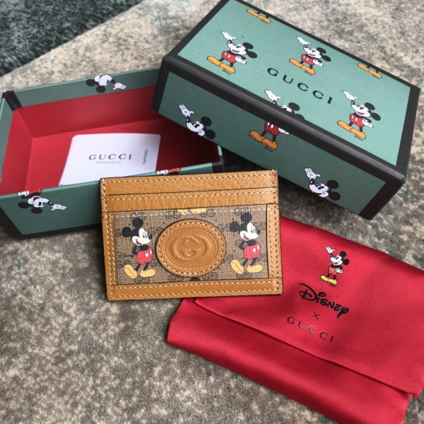 disney x G*u*i gg card holder