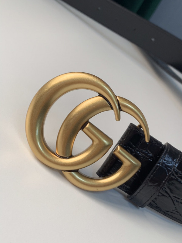 G*u*i belt
